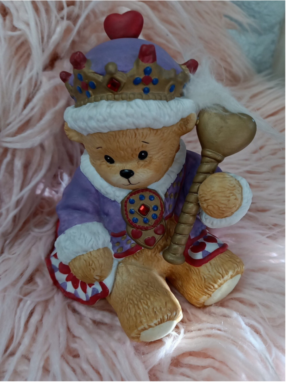 CHAPEAU NOELLE 1995 King Of Hearts by Lucy Rigg Bear Purple Jacket Crown Jewels